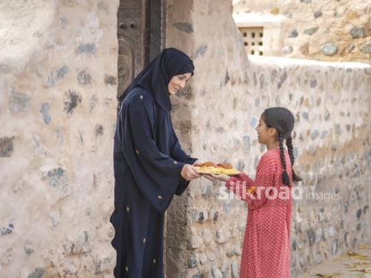 Taking plate of food|-