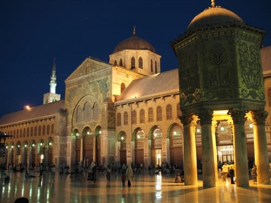 ummayad mosque by night