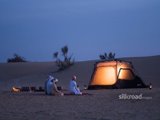 Friends dated in prayer